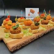 Gastronello croquettes on a board