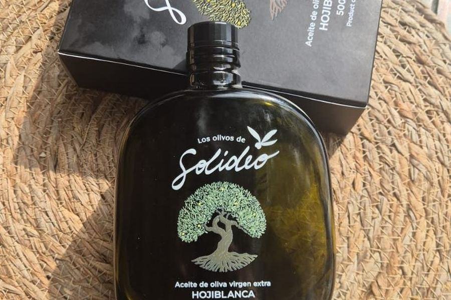 Los Olivos de Solideo olive oil