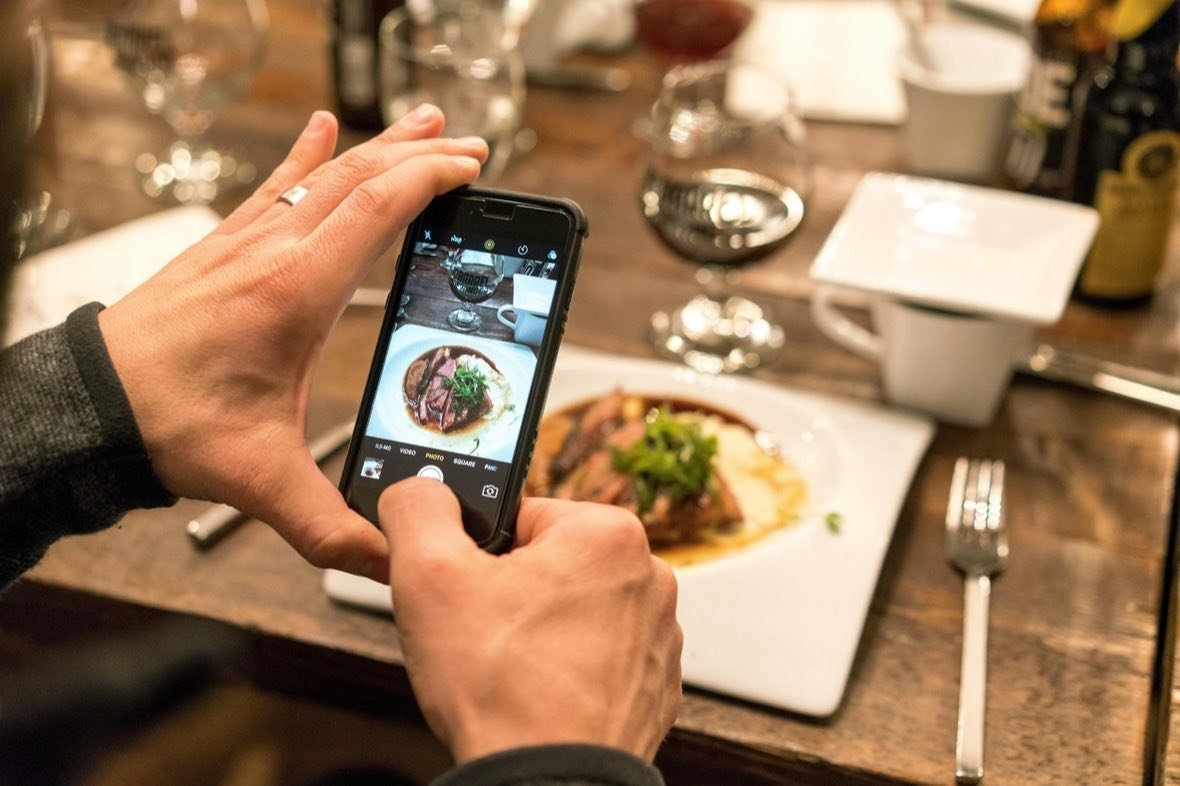 A plate being photographed for social media